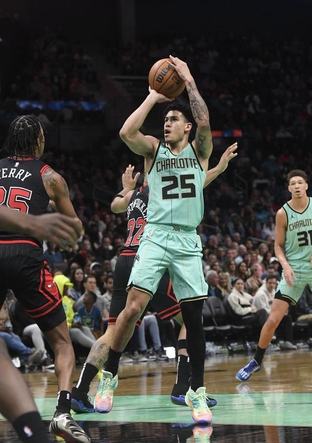 乐鱼官网-NBA季后赛赛程吃紧，芝加哥公牛今晨远射贴柱，更衣室稳定，资深球员宣示担当的简单介绍-乐鱼官网