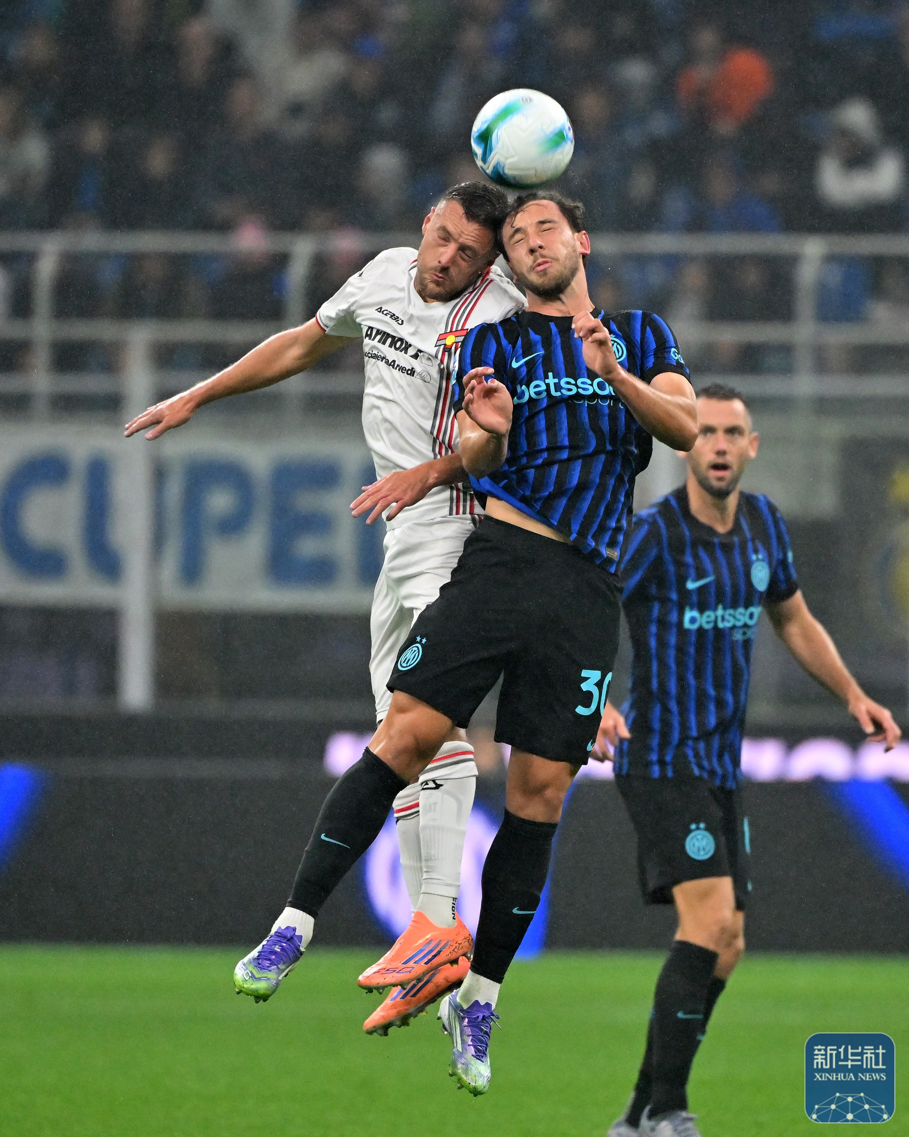 Leyu-转会期突围战来临，AC米兰围绕西甲强势反弹，更衣室稳定，轮换策略成焦点的简单介绍-Leyu